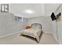 61 POTTERS WAY - 28