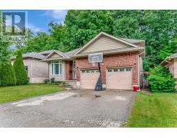 61 POTTERS WAY - 3