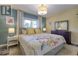 109 SUNSET DRIVE - 15