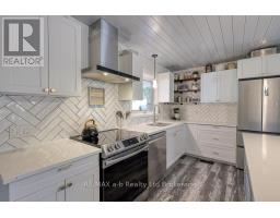 109 SUNSET DRIVE - 6