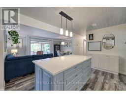 109 SUNSET DRIVE - 7