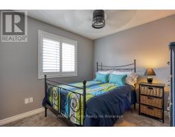 597 LANSDOWNE AVENUE - 32