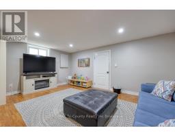 597 LANSDOWNE AVENUE - 35