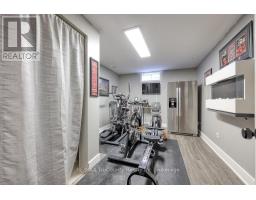 597 LANSDOWNE AVENUE - 36