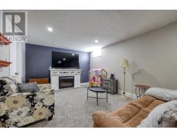 597 LANSDOWNE AVENUE - 37