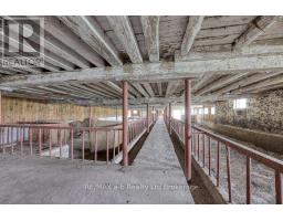 886212 TOWNSHIP ROAD 11 - 33