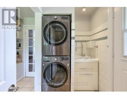 33 CLARK ROAD E - 25