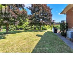 403131 ROBINSON ROAD - 18