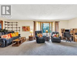 403131 ROBINSON ROAD - 6