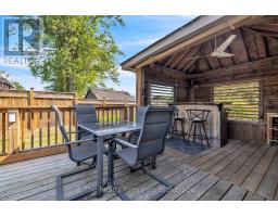 4 TOMPKINS COURT - 29