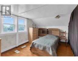 255 CHARLES STREET W - 17