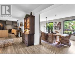 50 MAIN STREET E - 25