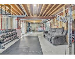 25 HOWARD MARSHALL STREET - 25