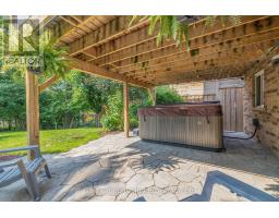 25 HOWARD MARSHALL STREET - 30