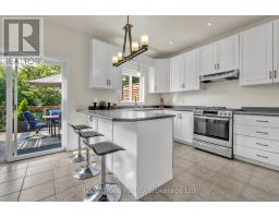 25 HOWARD MARSHALL STREET - 4