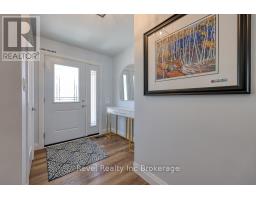 2 RICHARDS COURT - 5