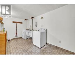 319 ROBINSON STREET - 23