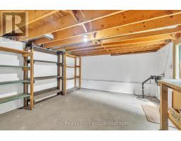 319 ROBINSON STREET - 26