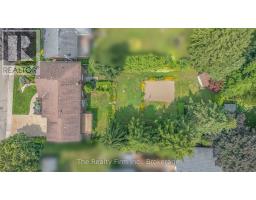 319 ROBINSON STREET - 29
