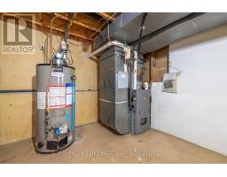 319 ROBINSON STREET - 39