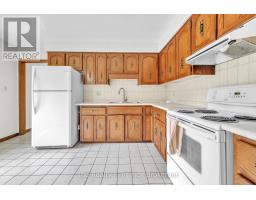 319 ROBINSON STREET - 6