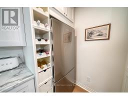 428 LAKEVIEW DRIVE - 38