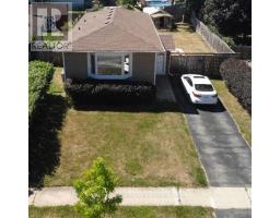 92 KEATS DRIVE - 2