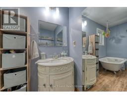 70 NORWICH AVENUE - 25