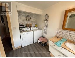 197 CRYSLER STREET - 12