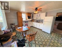 197 CRYSLER STREET - 4
