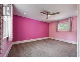 155 VANSITTART AVENUE - 31