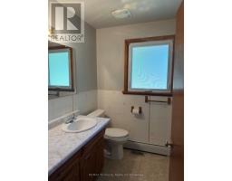 20 FAIRFIELD CRESCENT - 6