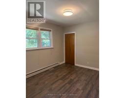 20 FAIRFIELD CRESCENT - 7
