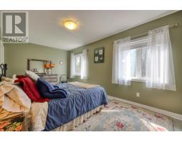 266 FAIRWAY ROAD - 25