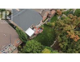 266 FAIRWAY ROAD - 33