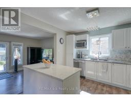 694 SOUTHWOOD WAY - 13
