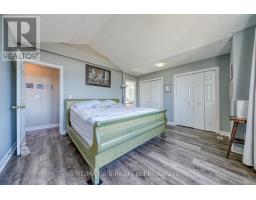 694 SOUTHWOOD WAY - 22