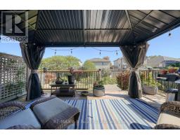 694 SOUTHWOOD WAY - 32