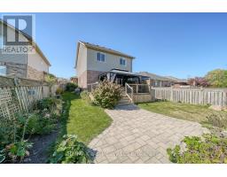 694 SOUTHWOOD WAY - 36