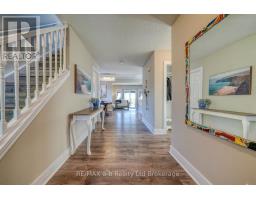 694 SOUTHWOOD WAY - 6