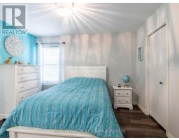 55 SIOUX CRESCENT - 17