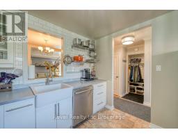 22 - 487 SPRINGBANK AVENUE N - 10