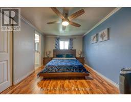 22 - 487 SPRINGBANK AVENUE N - 22