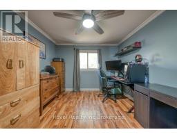 22 - 487 SPRINGBANK AVENUE N - 29