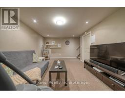 22 - 487 SPRINGBANK AVENUE N - 30