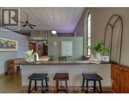 5924 PUTNAM ROAD - 12
