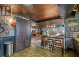 5924 PUTNAM ROAD - 32