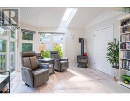 258 GRAHAM STREET E - 12