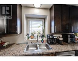 2 - 1193 NELLIS STREET - 17