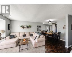 2 - 1193 NELLIS STREET - 6